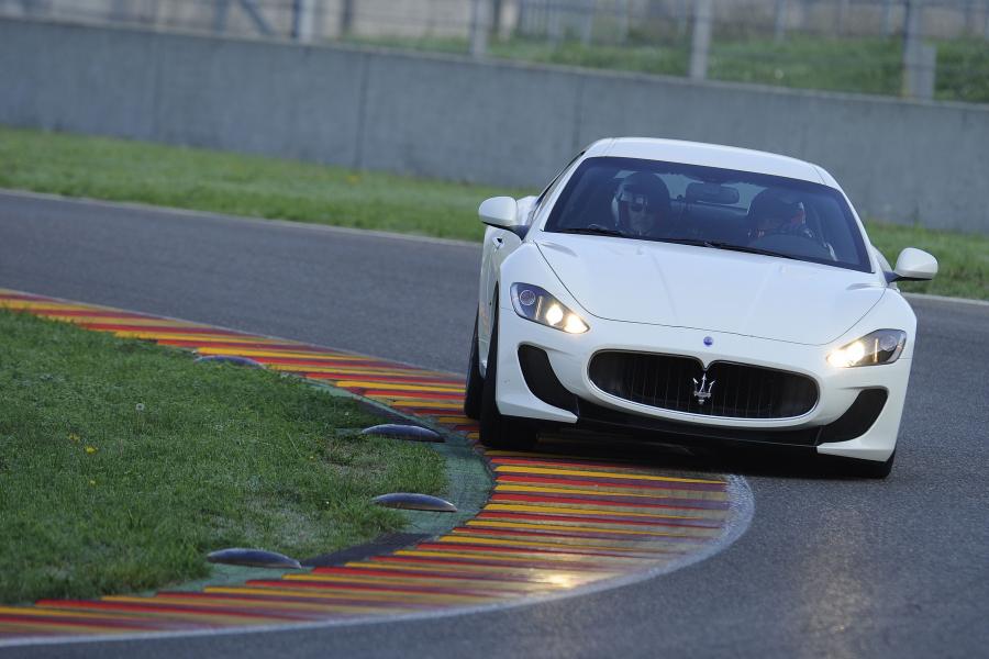  Maserati GranTurismo MC Stradale 2010 года  (фото 89 из 119)